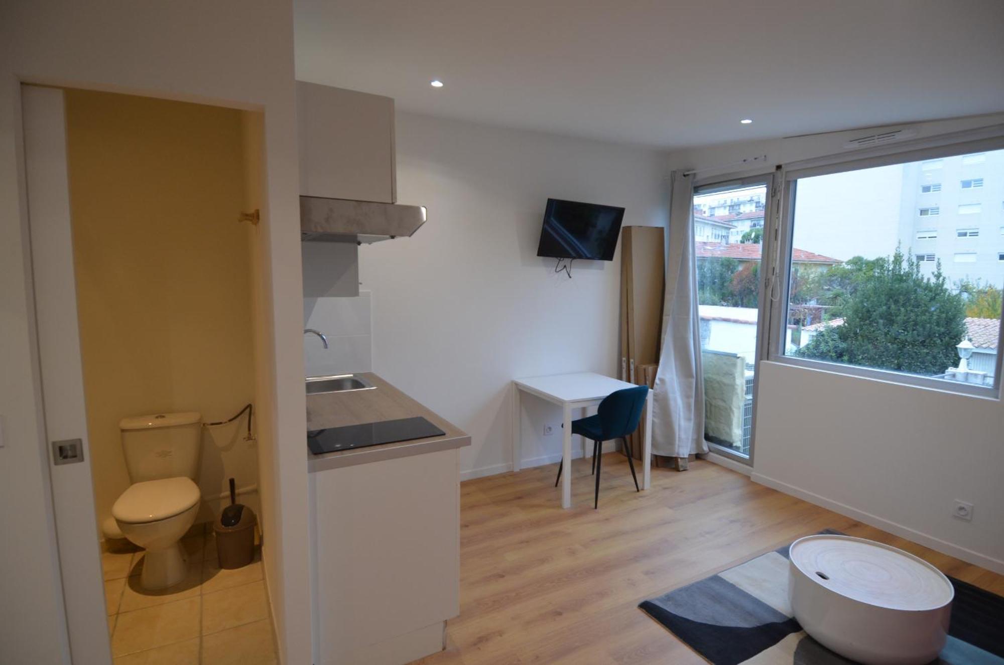 Studio Cassin - Next To Tramway Line 2 Near Airport Nice Exterior photo